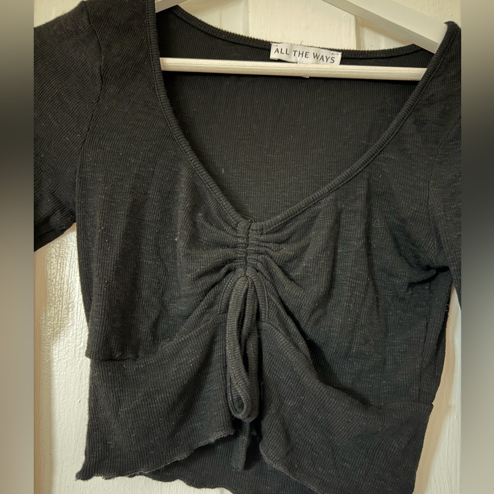All The Ways black crop top size M